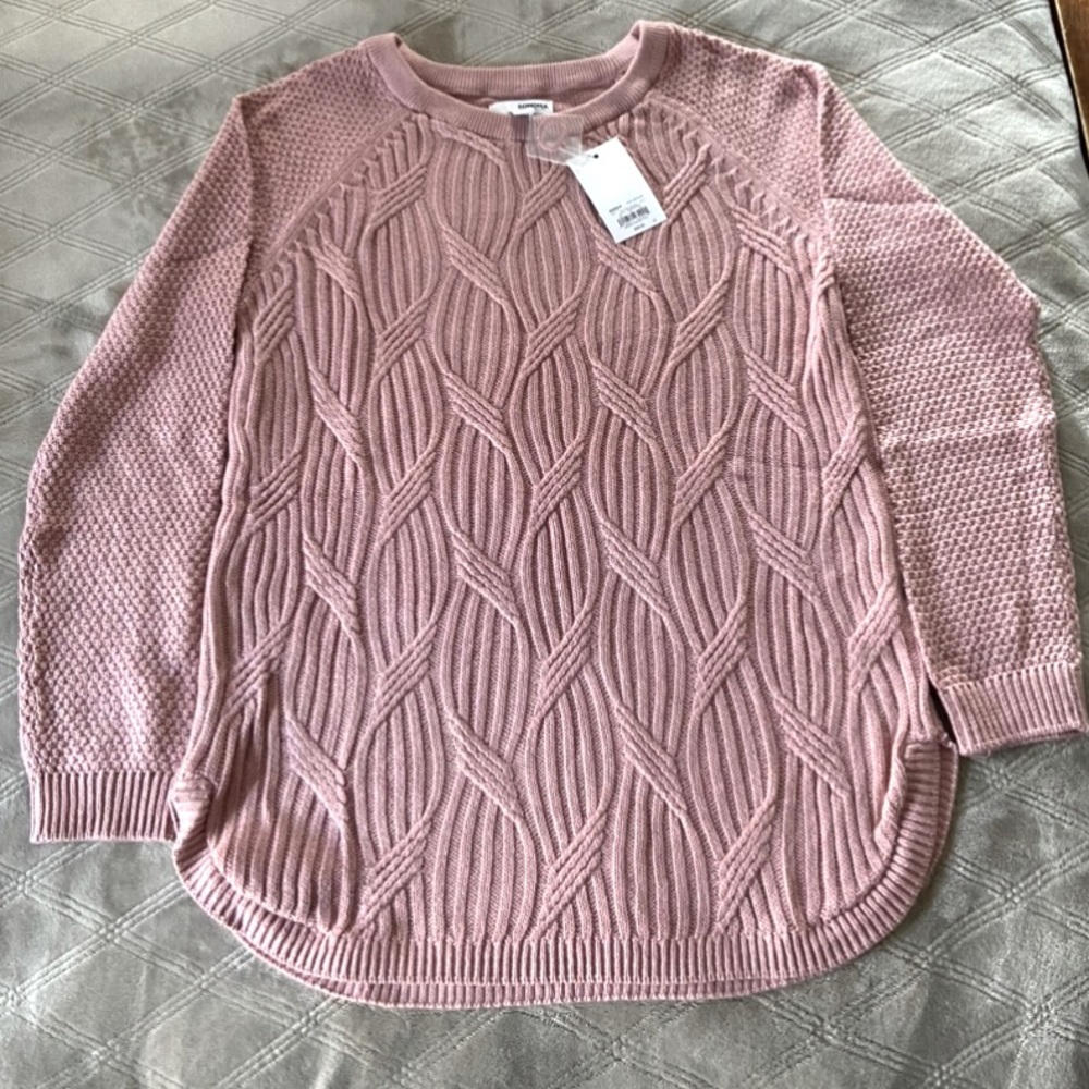 Women’s Sonoma Crewneck Sweater size M